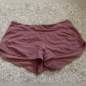 Speed up Shorts 2.5” in Blush
